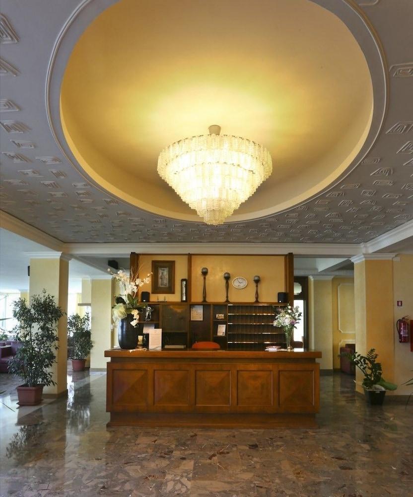 Hotel San Giorgio 切塞纳蒂科 外观 照片